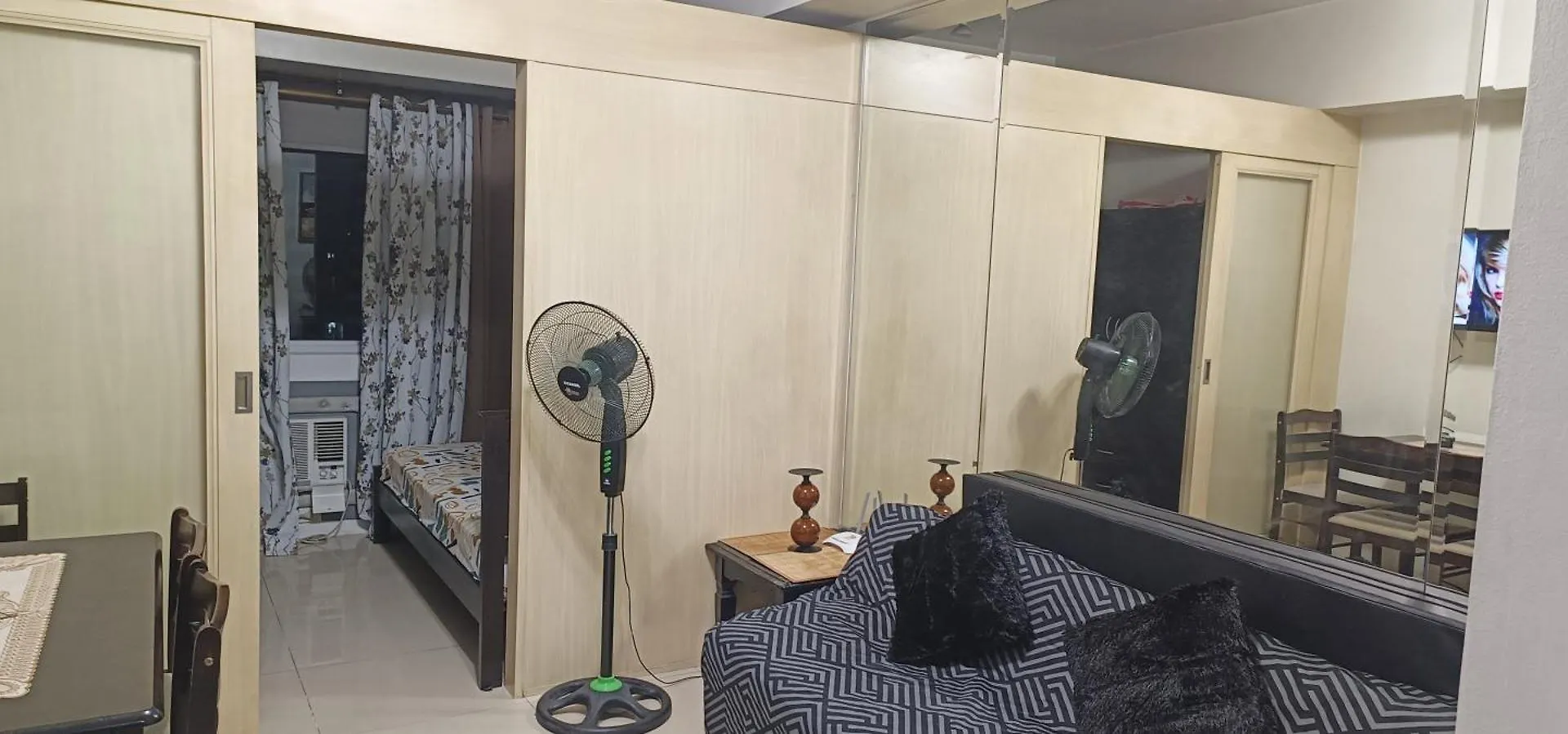 Apartment Amigo'S Place At Sea Residences Manila