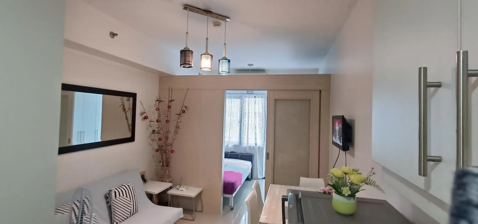 Apartment Amigo'S Place At Sea Residences Manila